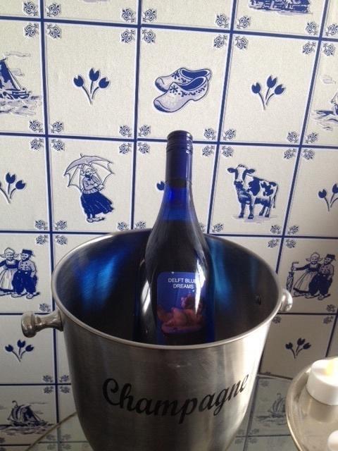 Delft Blue Dreams Bed And Breakfast Стая снимка